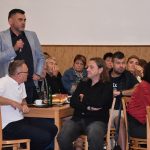 Série předvolebních debat se z Chýnova dnes posouvá do Tábora. V pátek čeká Sezimovo Ústí
