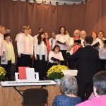Koncert sboru nevidomých a slabozrakých v Táboře zpestřil recitál akordeonisty Járy Pokuty. Zazpíval i vozíčkář Josef Čechtický