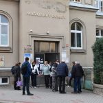Koncert sboru nevidomých a slabozrakých v Táboře zpestřil recitál akordeonisty Járy Pokuty. Zazpíval i vozíčkář Josef Čechtický