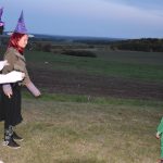 Milevské Strašidýlkování přilákalo rodiče s dětmi nad město