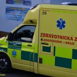 VIDEO: Derby v Dražicích jako křen! Oslabený Meteor urval vítězství, jeho brankář skončil v ambulanci