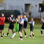 VIDEO: Derby v Dražicích jako křen! Oslabený Meteor urval vítězství, jeho brankář skončil v ambulanci