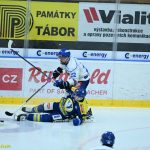 VIDEO: Hokejisté Tábora dostali od Přerova během osmi minut dva góly! Valský pak pomohl hattrickem k osmigólové náloži