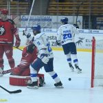 VIDEO: Kohouti otevřeli obranu soupeře v polovině zápasu. Tři góly je nasměrovaly k dalšímu vítězství