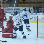 VIDEO: Kohouti otevřeli obranu soupeře v polovině zápasu. Tři góly je nasměrovaly k dalšímu vítězství