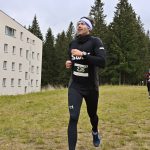 Olympionička Barbora Havlíčková rozhýbala Zadov. Kolem pěti set běžců nezastavilo mrholení ani sníh