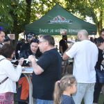 VIDEO: Jídlobraní nabídlo delikátní chutě i vůně. Do Kovářova přilákalo stovky lidí