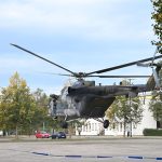 V Písku se uskutečnilo cvičení Armády ČR. Zahrnovalo i přistání vrtulníků u zimního stadionu