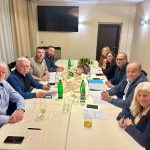 V Hluboké jsou tři vítězové voleb – ODS, Společně pro Hlubokou a Politika je služba. Koalice je na světě, Veber v opozici