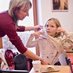 Papuče jako symbol domova. V Prachaticích zazněla hudba i příběhy hospicové péče