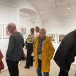 Od fotografie ke sklu: Stanislav Klváček vystavuje v plánské Galerii Fara
