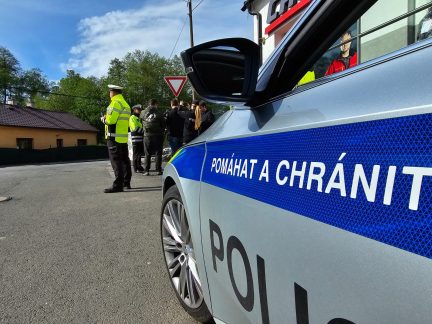 Při velikonoční dopravně bezpečnostní akci na jihočeských silnicích odhalili policisté bezmála 400 přestupků