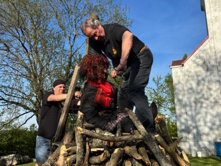 V Jistebnici odvezli čarodějnici z pranýře na Magdalénu. Tam čekala hranice