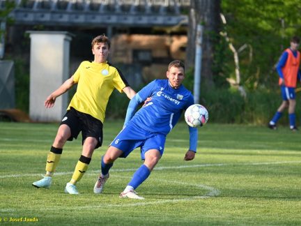 VIDEO: Vyrovnané derby na Sokole nabídlo jediný gól. Kuník zlikvidoval největší šanci na srovnání Smržovi