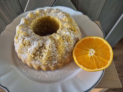 DOBROTY: Šťavnatá bábovka z celého pomeranče