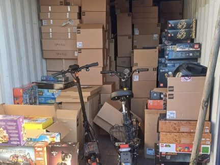 Velká Lego loupež. Zloději ukradli v Rakousku stavebnice za téměř deset milionů, ukryli je na jihu Čech
