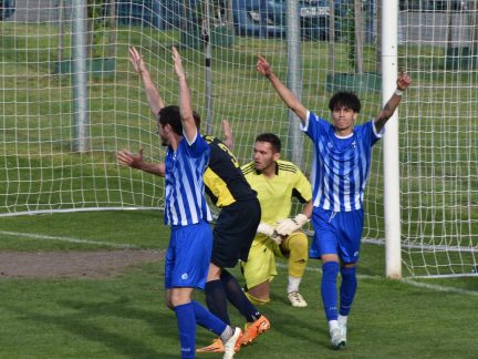 O výhře nad Mirovicemi rozhodli střídající hráči Strakonic