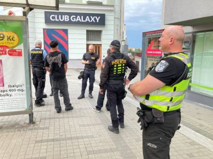 Policejní zátah na Táborsku odhalil čtyři mladistvé pod vlivem alkoholu