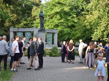 Historik a teolog Pavel Helan na pietním aktu v Táboře řekl, že na Janu Husovi ulpěla řada mýtů