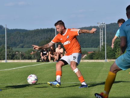 Pěkný fotbal i přes únavu. Katovice remizovaly s Horažďovicemi