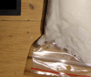 Prodával drogy a řídil přes vyslovený zákaz