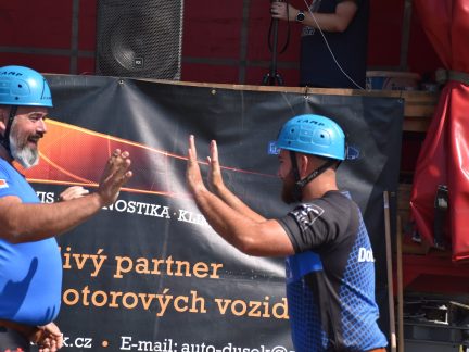 VIDEO: Táborská hasičská liga: Dobronice se vítězstvím o krůček přiblížily vedoucím Žernovicím