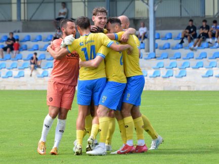 Udrží písečtí fotbalisté neporazitelnost? K Otavě přijede béčko Dynama