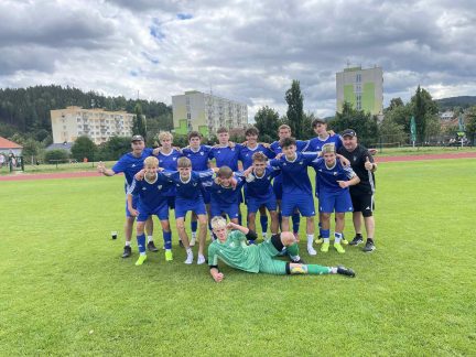 Vimperské áčko slaví první body, dorost si vyšlápl na Písek