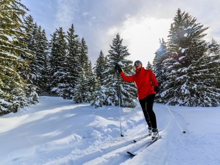 Nadace ČEZ podpoří úpravu turistických, běžkařských i cyklistických tras