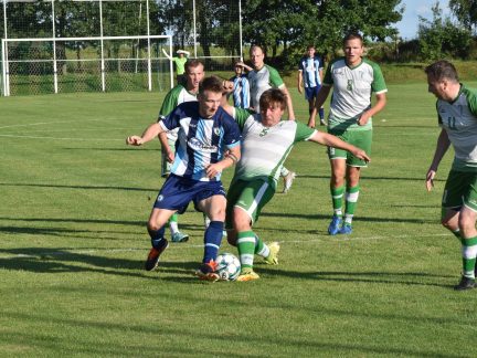 Střelské Hoštice náskok neudržely, Sedlice v deseti vyrovnala