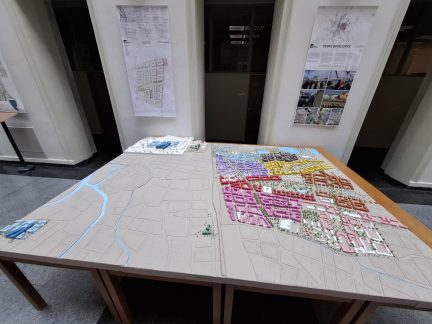 Budoucí architekti ukazují možnosti rozvoje Českých Budějovic na výstavě v radnici