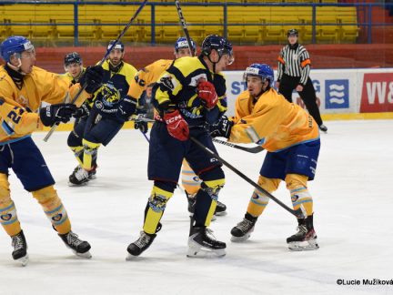 Králové prolomili sérii proher! Doma si vyšlápli na Kobru