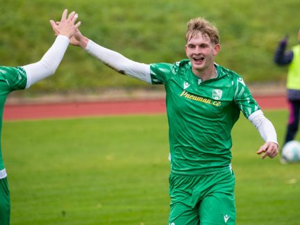 Fotbal: Krumlov zvládl další domácí zápas. Kanonýr v brance vychytal Hořovice