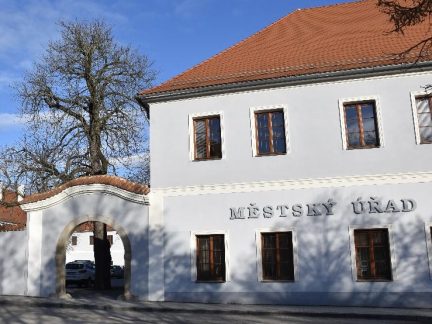 Nová ulice v Třeboni ponese název po manželech Zahradníkových
