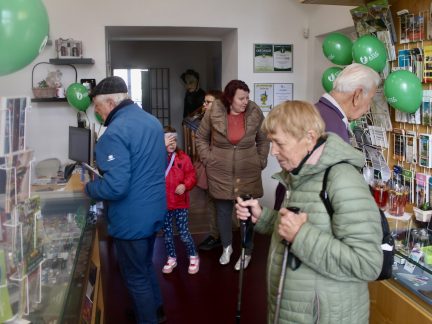 Den otevřených dveří v milevském infocentru přilákal desítky lidí