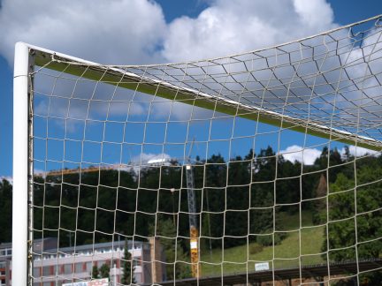 Fotbal: Nevhodné chování trenéra v žácích. Disciplinárka řešila i červené dorostenců