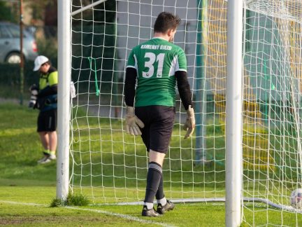 Debakly v krajských soutěžích: Boršov znovu schytal desítku, střelecky explodoval Kovářov