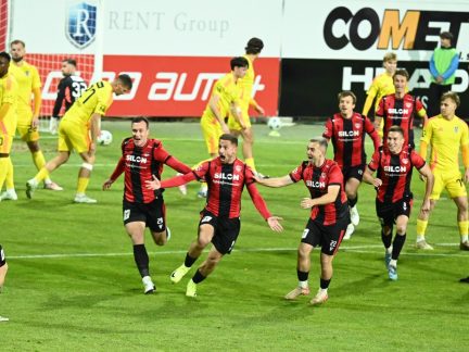 VIDEO: Táborsko se rozloučilo s podzimem vítězstvím. Loučil se také ředitel Vozábal