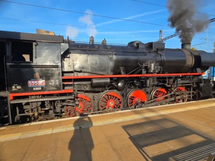 Z Českých Budějovic na Prahu vyrazil legionářský vlak. Připomíná konec první světové války
