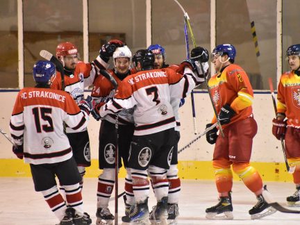 Dva zápasy, dvě výhry. Strakonice dál vedou krajskou ligu