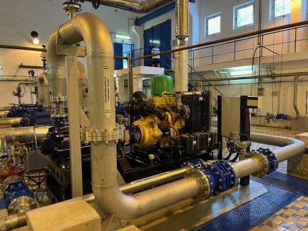 Distribuce pitné vody je bezpečnější. Vodárenský svaz dokončil záložní zdroje elektřiny na klíčových čerpacích stanicích