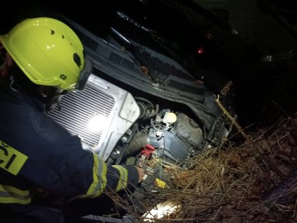 Řidič na Prachaticku nezvládl řízení, pomoc přivolal automatický systém eCall