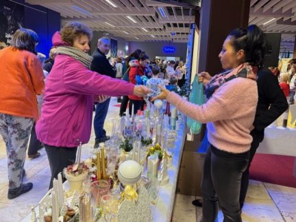 Už dnes se koná tradiční vánoční prodejní výstava v kině Portyč