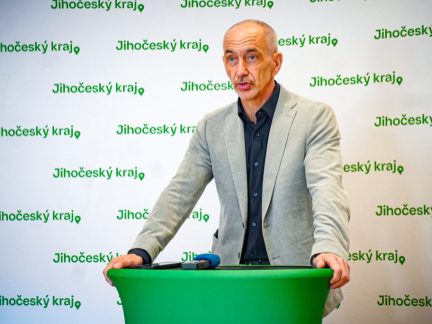 Trochu přestřelili, okomentoval starosta Bernartic rozhodnutí Kuby založit si své hnutí