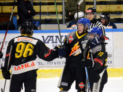Kam za sportem na Milevsku? Žákovská liga v házené nebo páteční hokej