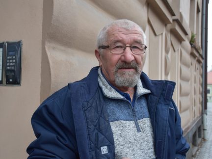 Jaroslav Kolář obdržel pamětní medaili města za práci pro milevský hokej