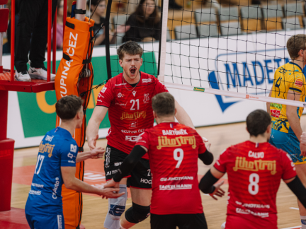 Stále stoprocentní! Jihostroj vyhrál i desátý zápas extraligové sezony