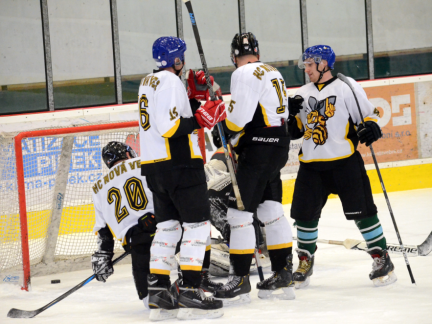 Okresní přebor: Nová Ves přestřílela Vegas Dream, soutěži vládne Radkov