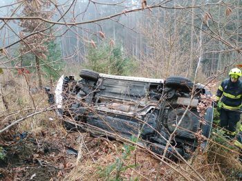 Hasiči, záchranáři a policisté se nezastavili už od soboty