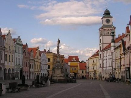 Třeboň odpískala tradiční novoroční ohňostroj. Překážkou je provoz lázní